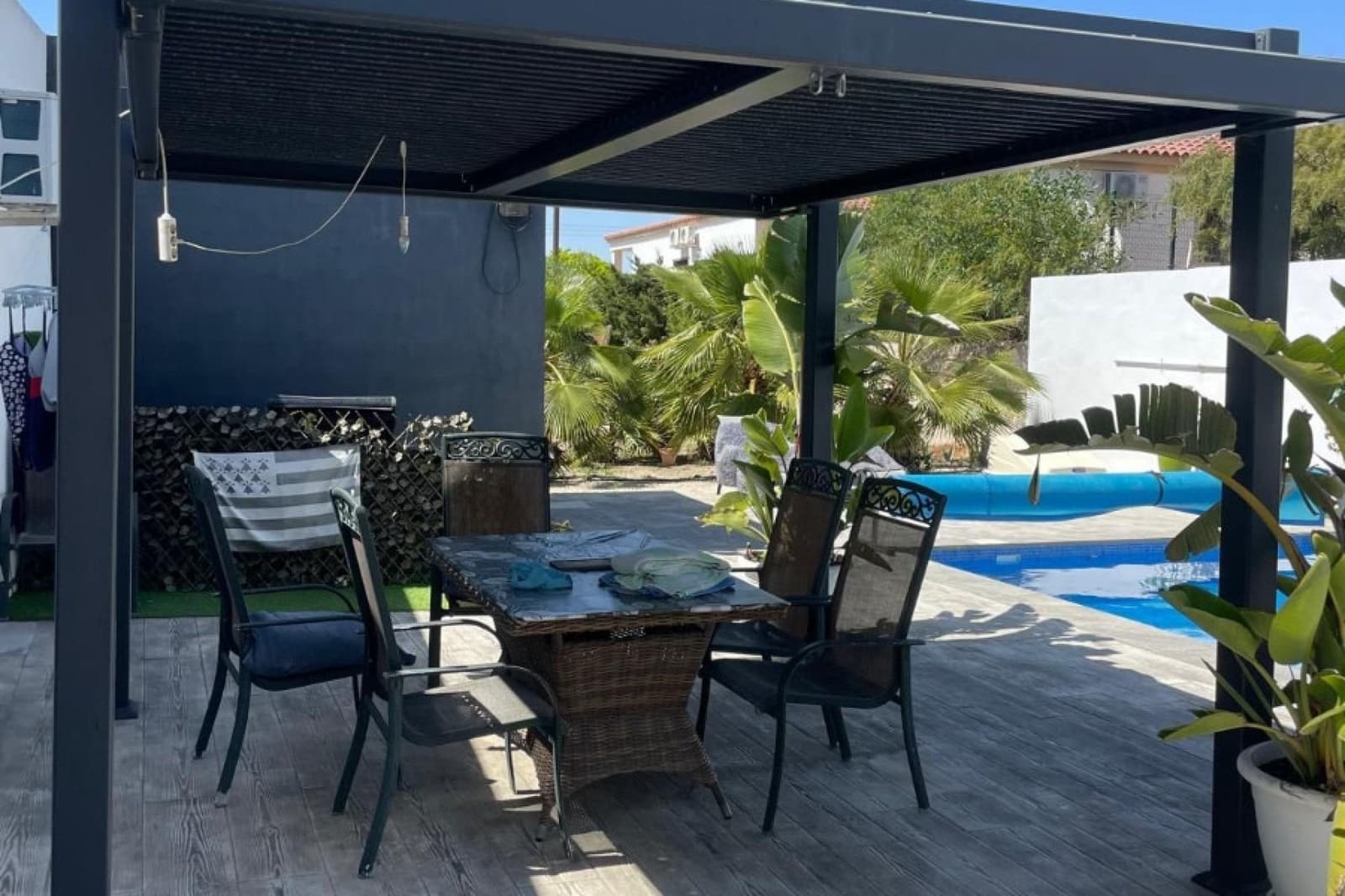 Chalet de 3 habitaciones en San Fulgencio en venta con piscina - 445.500 € (Ref: 9808003)