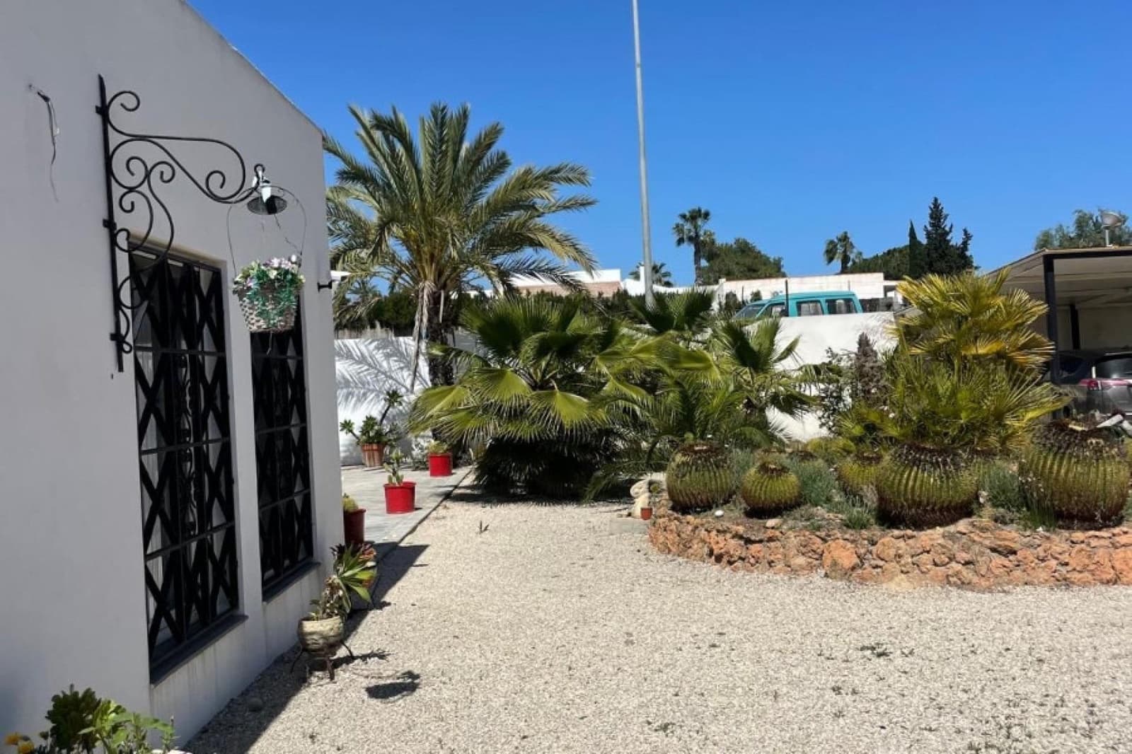 Chalet de 3 habitaciones en San Fulgencio en venta con piscina - 445.500 € (Ref: 9808003)