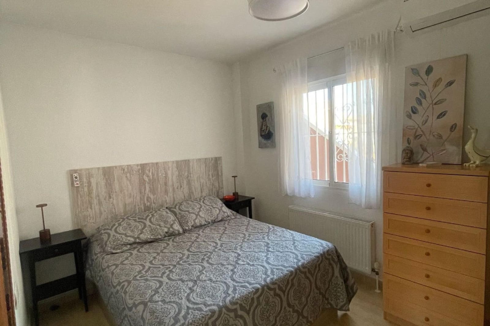Chalet de 3 habitaciones en San Fulgencio en venta con piscina - 379.000 € (Ref: 9818262)