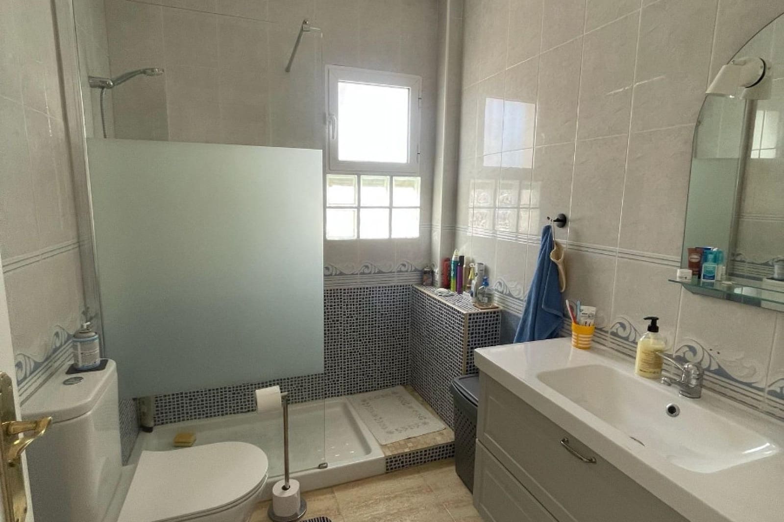 Chalet de 3 habitaciones en San Fulgencio en venta con piscina - 379.000 € (Ref: 9818262)