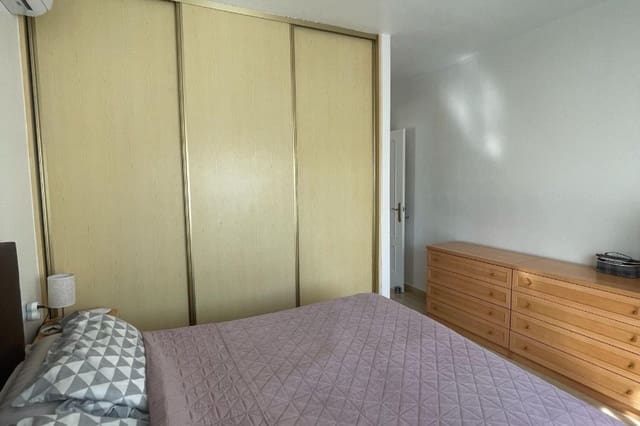 Chalet de 3 habitaciones en San Fulgencio en venta con piscina - 379.000 € (Ref: 9818262)