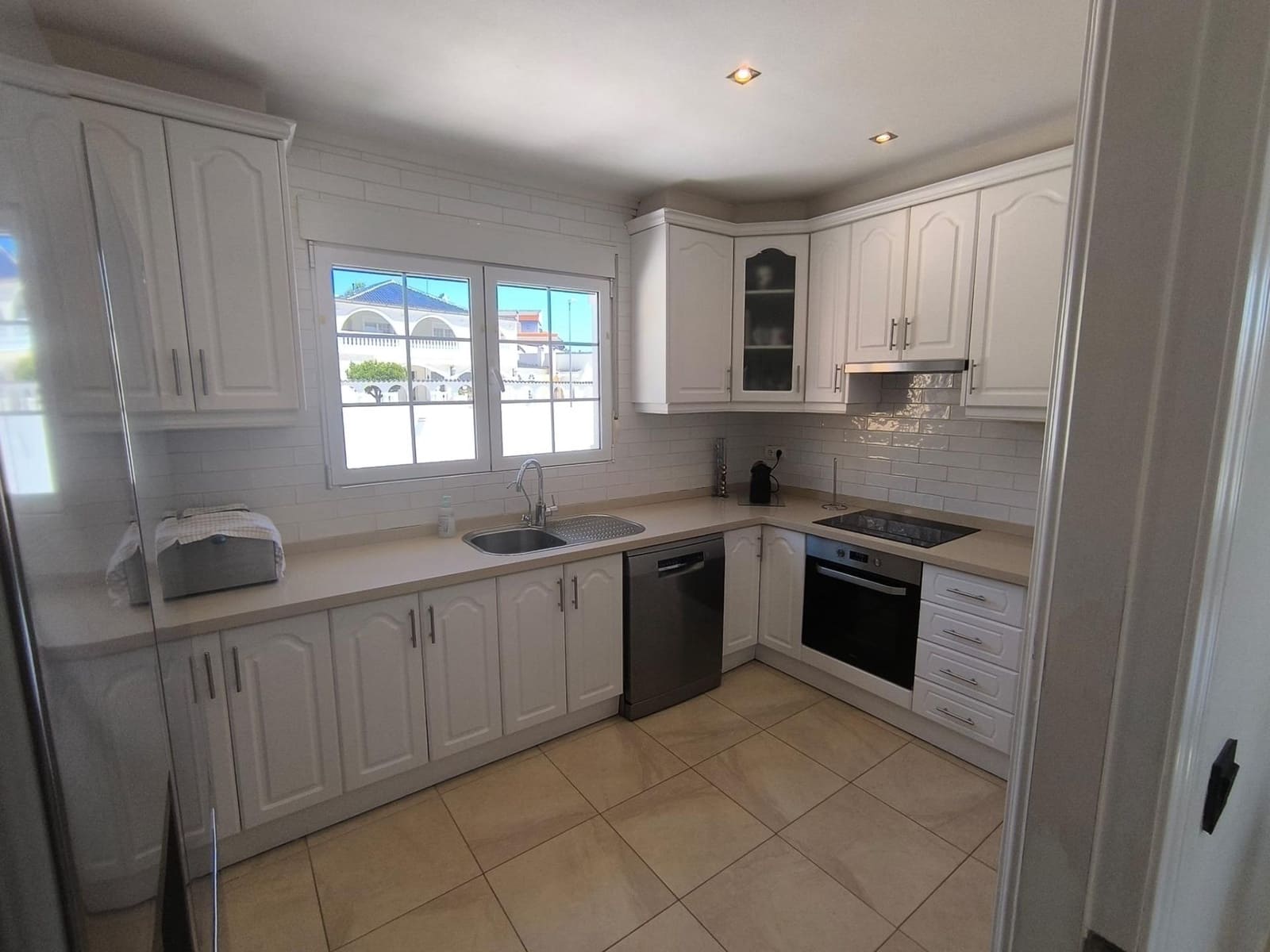 Chalet de 5 habitaciones en San Fulgencio en venta con piscina - 549.000 € (Ref: 9831569)