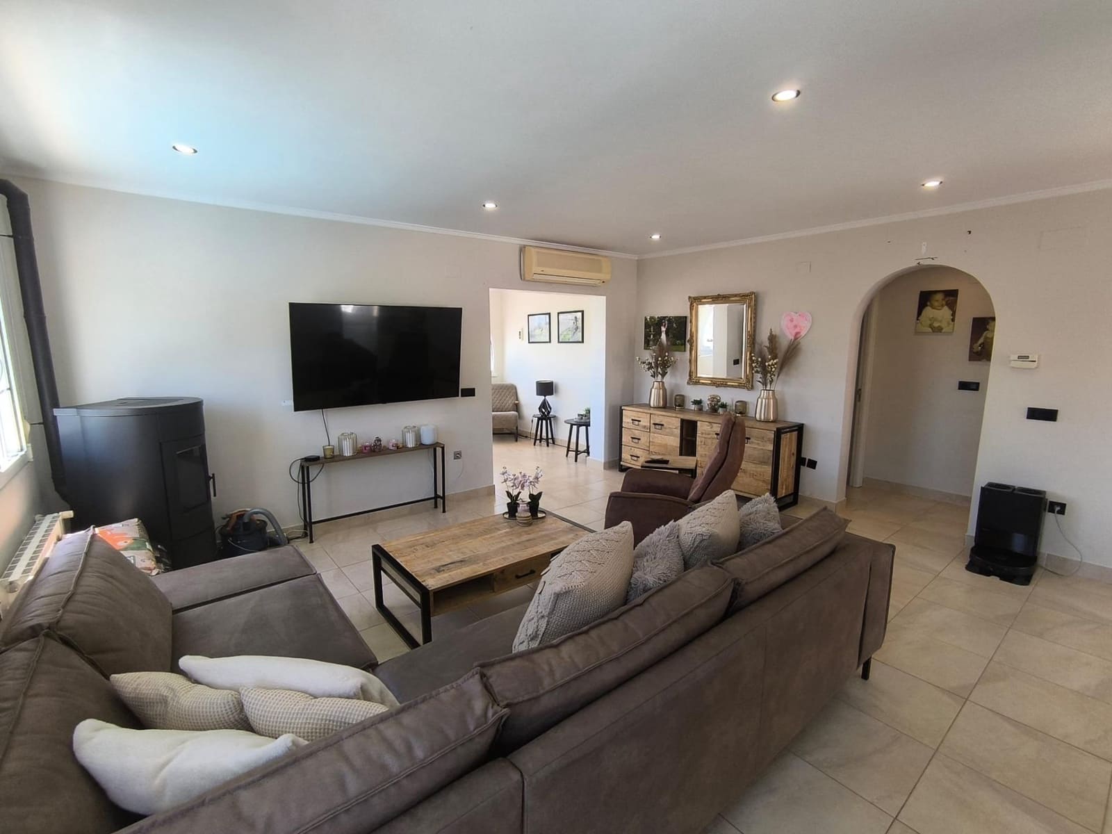 Chalet de 5 habitaciones en San Fulgencio en venta con piscina - 549.000 € (Ref: 9831569)