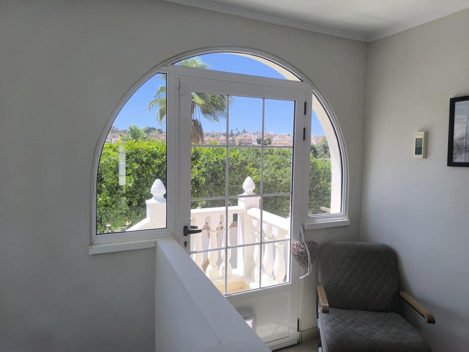 Chalet de 5 habitaciones en San Fulgencio en venta con piscina - 549.000 € (Ref: 9831569)