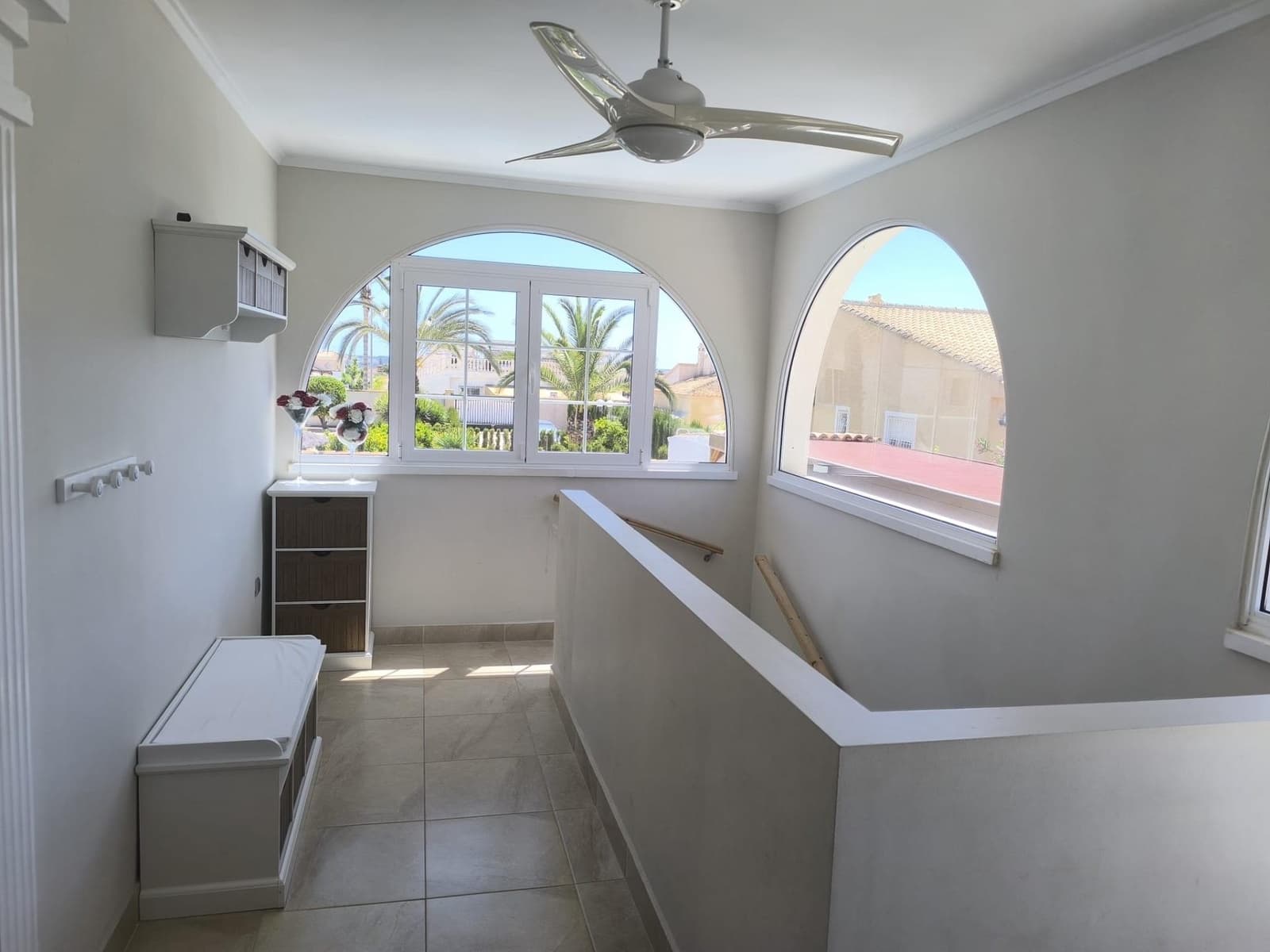 Chalet de 5 habitaciones en San Fulgencio en venta con piscina - 549.000 € (Ref: 9831569)