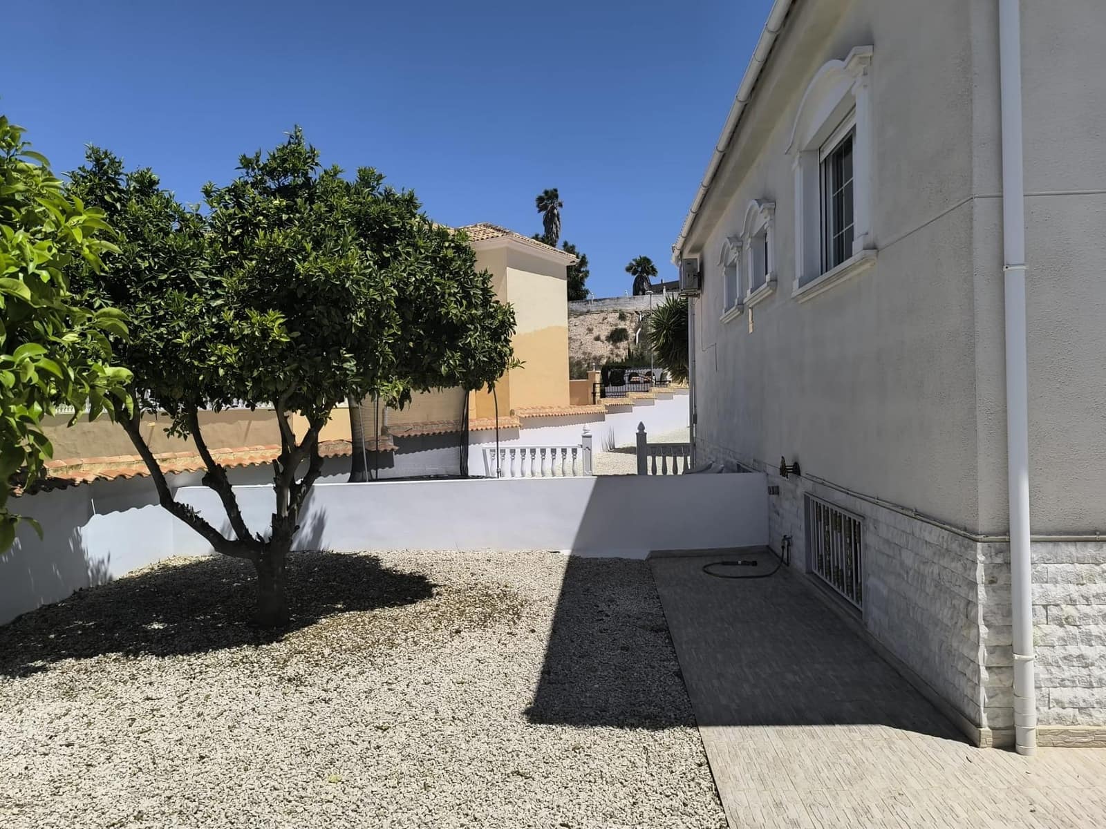 Chalet de 5 habitaciones en San Fulgencio en venta con piscina - 549.000 € (Ref: 9831569)