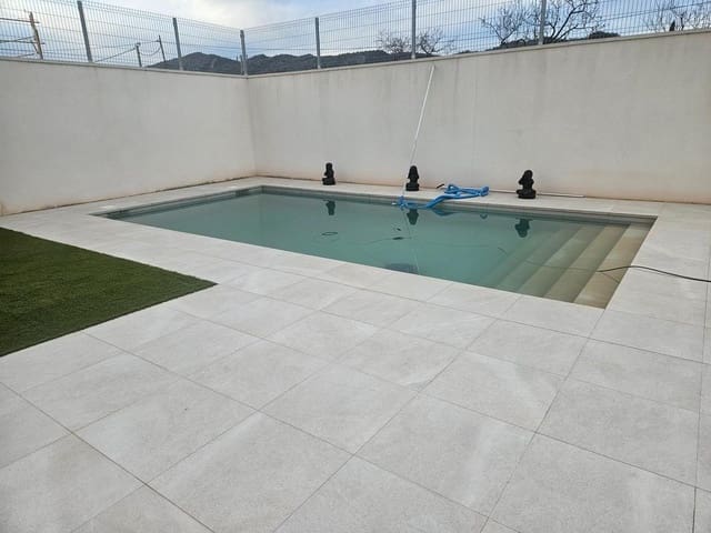 3 soverom Villa til salgs i Monóvar / Monóver med svømmebasseng garasje - € 399 000 (Ref: 9839282)