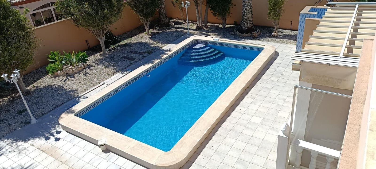 6 Zimmer Villa zu verkaufen in San Fulgencio mit Pool Garage - 679.000 € (Ref: 9839284)