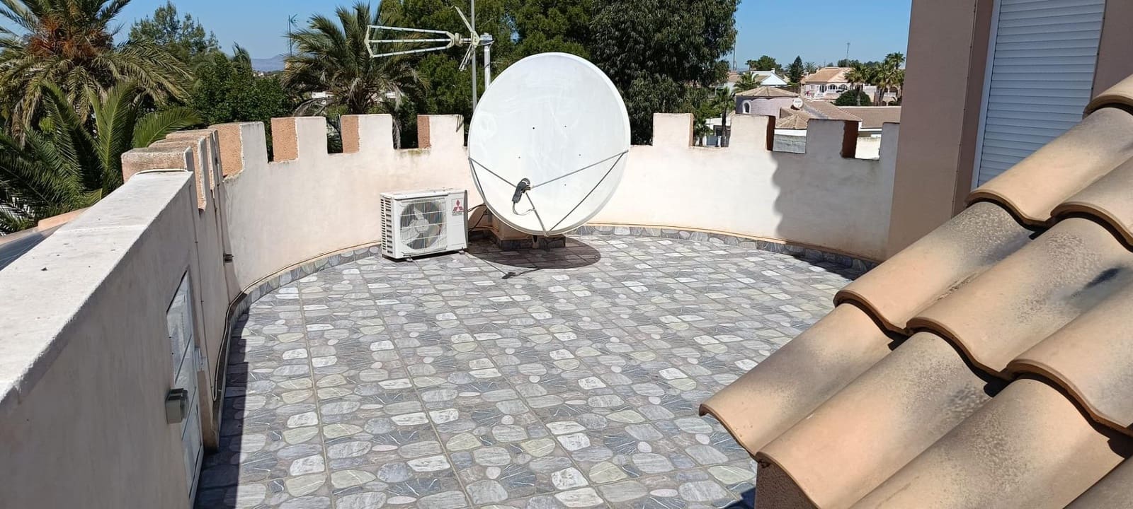 6 Zimmer Villa zu verkaufen in San Fulgencio mit Pool Garage - 679.000 € (Ref: 9839284)