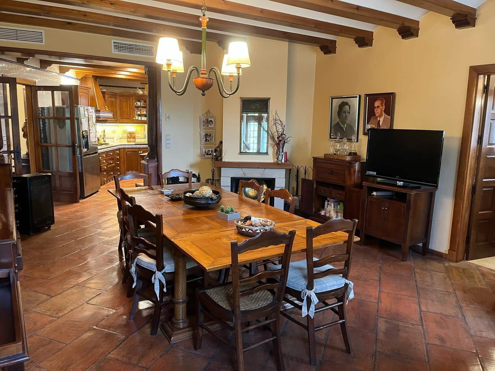 8 bedroom Villa for sale in Novelda with pool garage - € 1,400,000 (Ref: 9846262)