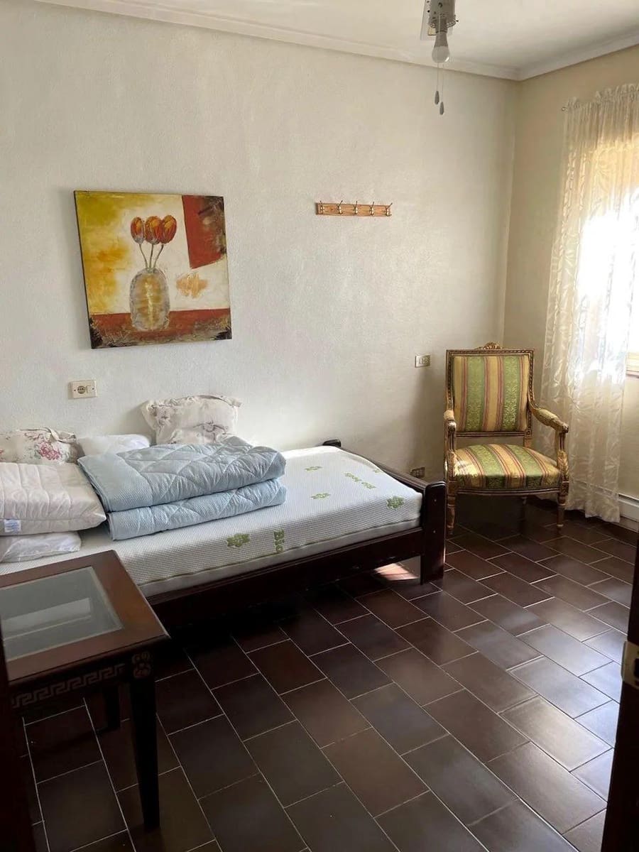 6 slaapkamer Villa te koop in El Pinet met zwembad garage - € 795.000 (Ref: 9846263)