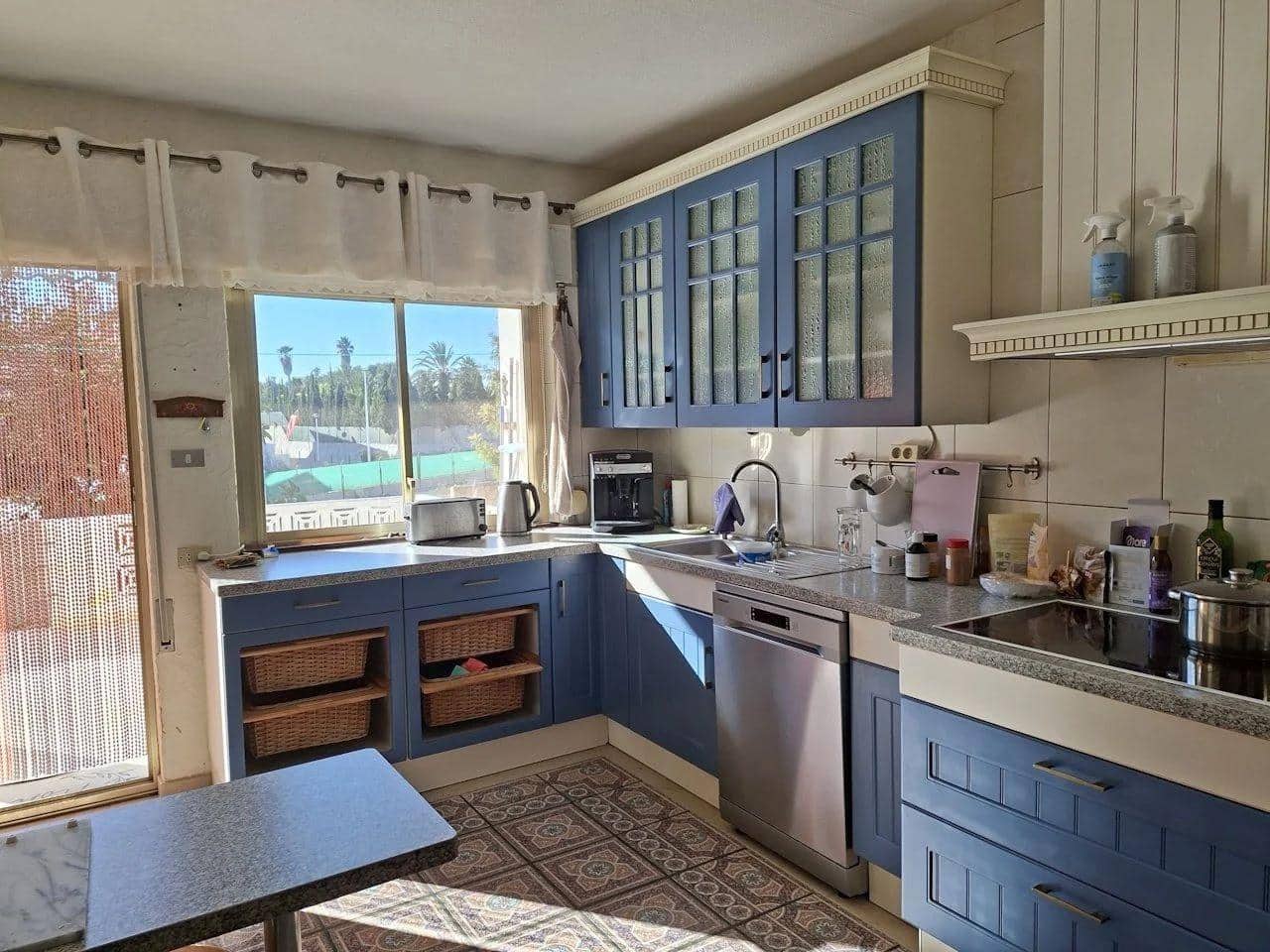 6 slaapkamer Villa te koop in El Pinet met zwembad garage - € 795.000 (Ref: 9846263)