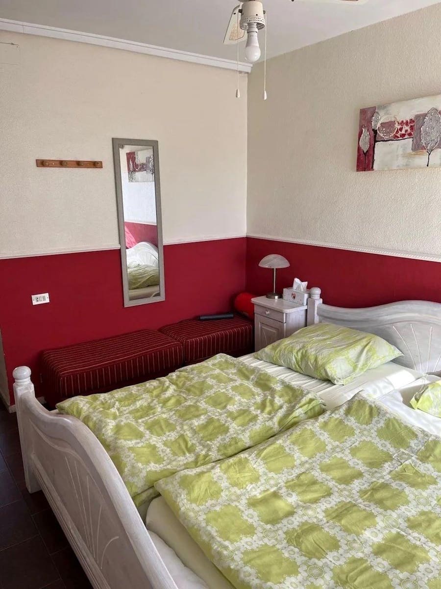 6 slaapkamer Villa te koop in El Pinet met zwembad garage - € 795.000 (Ref: 9846263)