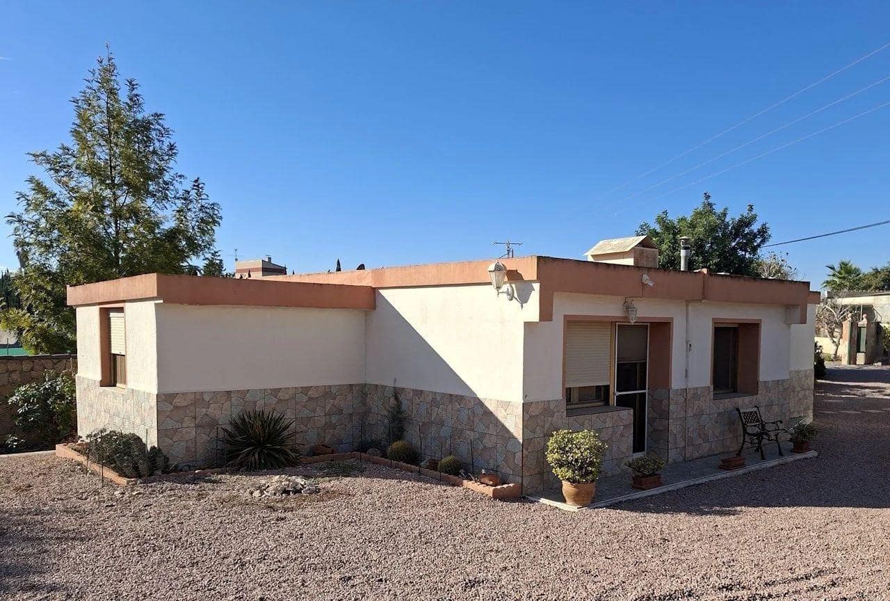 6 slaapkamer Villa te koop in El Pinet met zwembad garage - € 795.000 (Ref: 9846263)