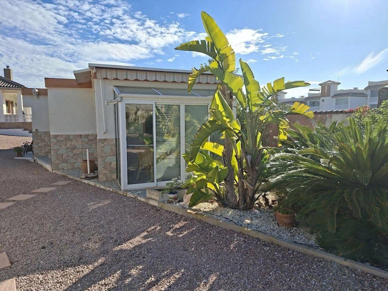 6 slaapkamer Villa te koop in El Pinet met zwembad garage - € 795.000 (Ref: 9846263)