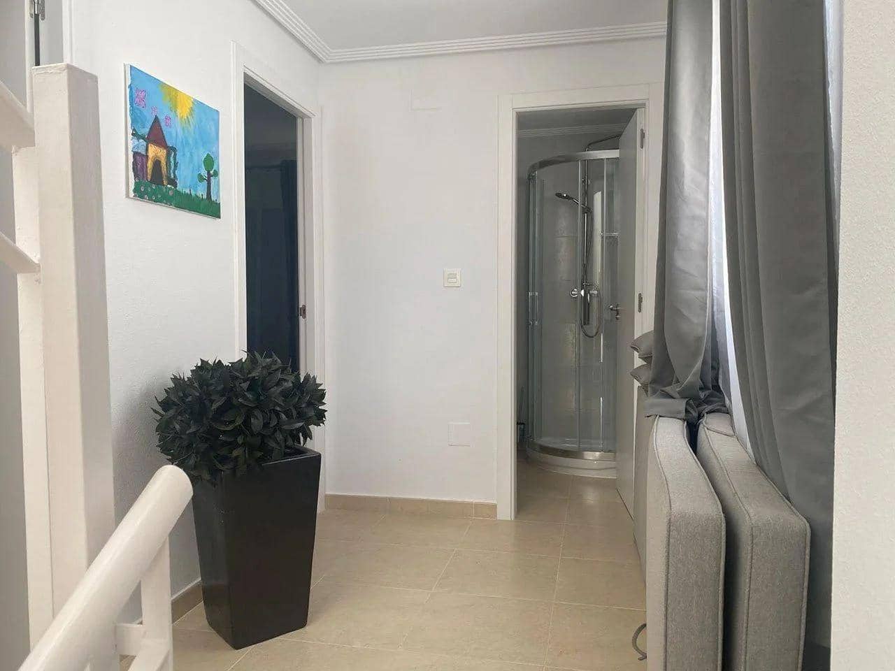 3 makuuhuone Huvila myytävänä paikassa San Fulgencio mukana uima-altaan - 279 000 € (Ref: 9846264)