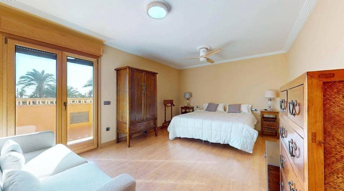 4 soveværelse Villa til salg i Elche / Elx med swimmingpool garage - € 1.100.000 (Ref: 9849408)