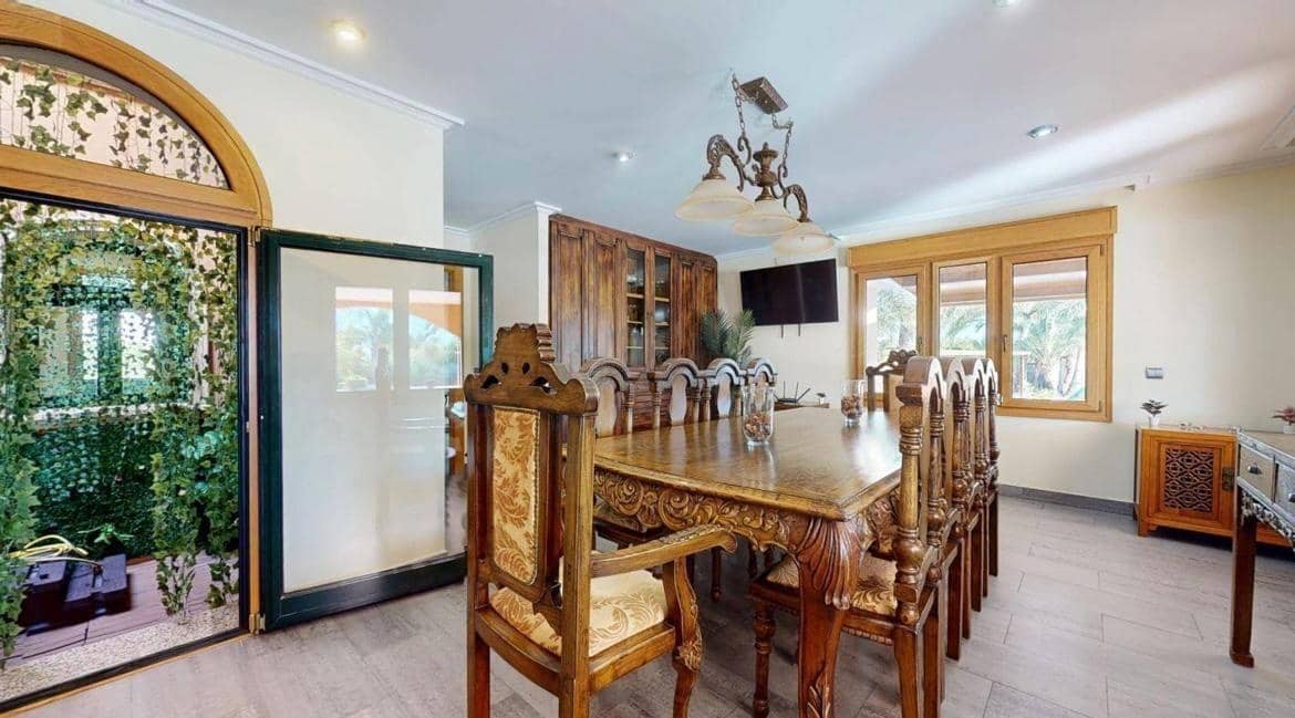 4 soveværelse Villa til salg i Elche / Elx med swimmingpool garage - € 1.100.000 (Ref: 9849408)