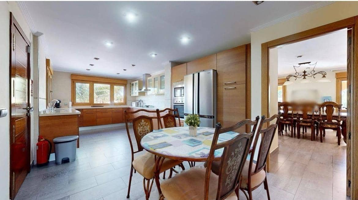 4 soveværelse Villa til salg i Elche / Elx med swimmingpool garage - € 1.100.000 (Ref: 9849408)