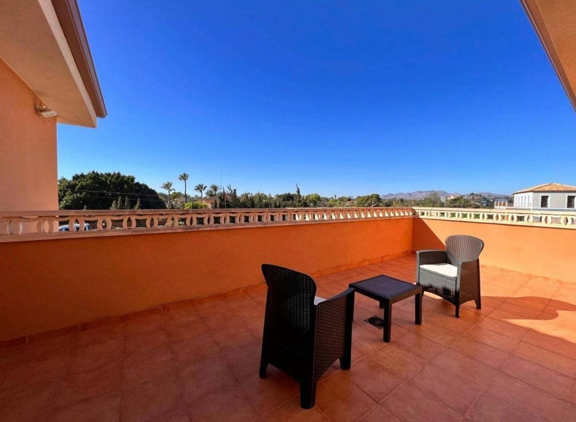 4 soveværelse Villa til salg i Elche / Elx med swimmingpool garage - € 1.100.000 (Ref: 9849408)
