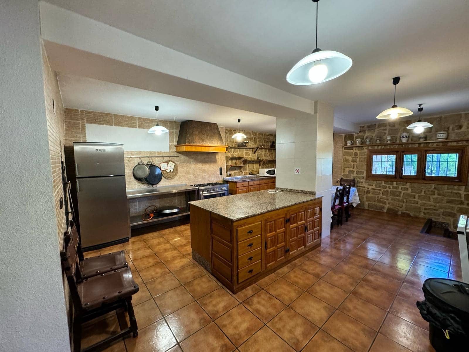 7 bedroom Finca/Country House for sale in Sax with pool garage - € 1,390,000 (Ref: 9849409)