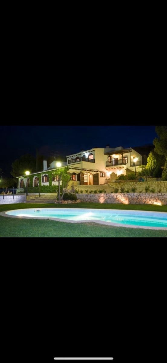 7 bedroom Finca/Country House for sale in Sax with pool garage - € 1,390,000 (Ref: 9849409)