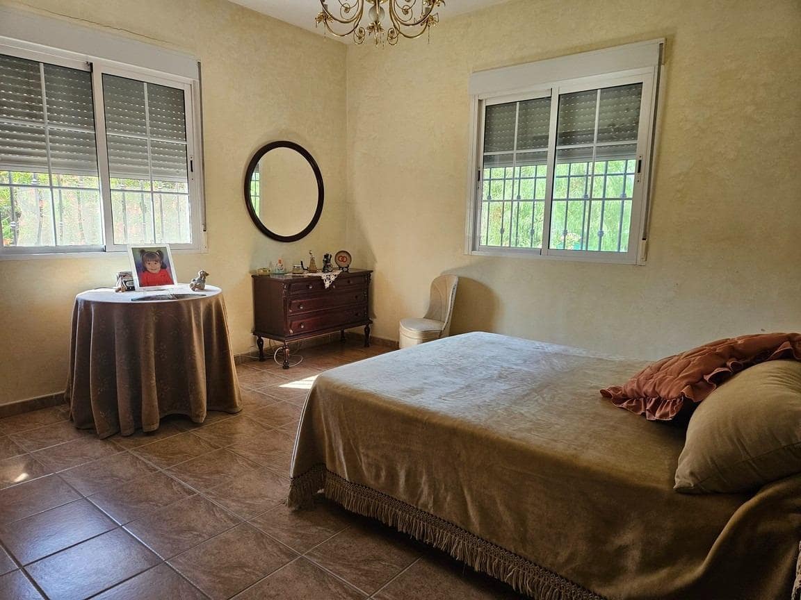 3 bedroom Finca/Country House for sale in Catral with garage - € 300,000 (Ref: 9849410)