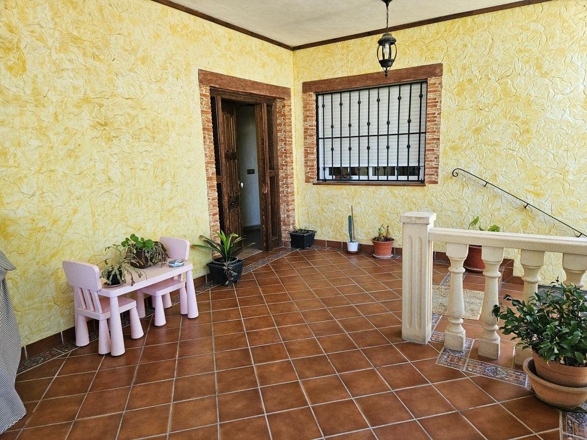 3 bedroom Finca/Country House for sale in Catral with garage - € 300,000 (Ref: 9849410)