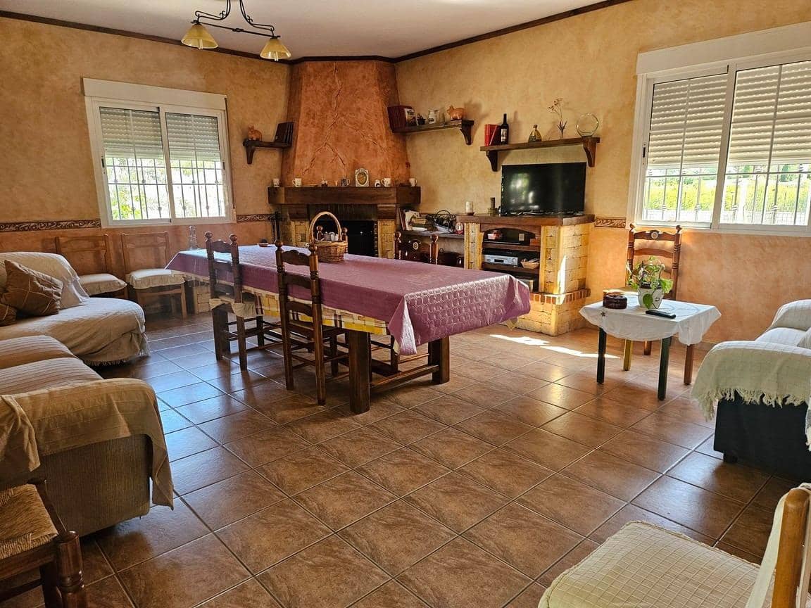3 bedroom Finca/Country House for sale in Catral with garage - € 300,000 (Ref: 9849410)