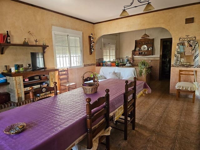 3 soveværelse Finca/Landehus til salg i Catral med garage - € 300.000 (Ref: 9849410)