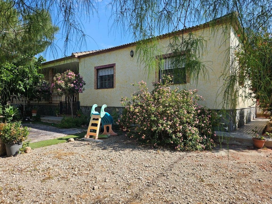 3 bedroom Finca/Country House for sale in Catral with garage - € 300,000 (Ref: 9849410)