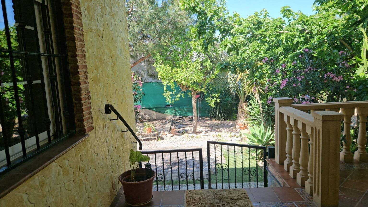 3 bedroom Finca/Country House for sale in Catral with garage - € 300,000 (Ref: 9849410)