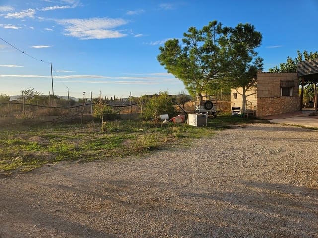 5 Zimmer Finca/Landgut zu verkaufen in Novelda mit Garage - 249.000 € (Ref: 9849411)