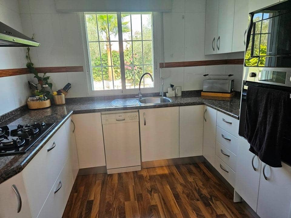 3 soveværelse Villa til salg i Elche / Elx med swimmingpool garage - € 525.000 (Ref: 9861895)