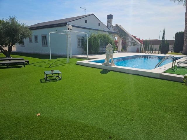 3 soveværelse Villa til salg i Elche / Elx med swimmingpool garage - € 525.000 (Ref: 9861895)