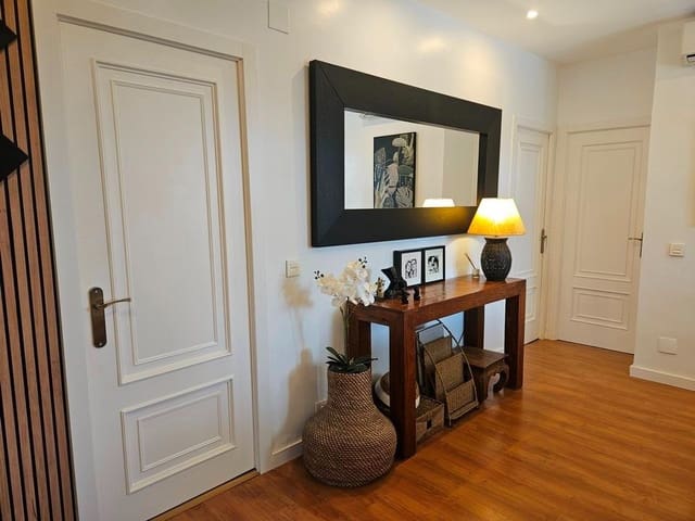 3 soveværelse Villa til salg i Elche / Elx med swimmingpool garage - € 525.000 (Ref: 9861895)