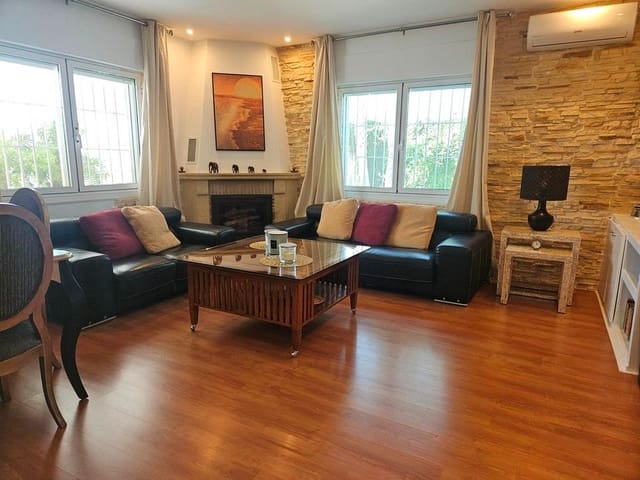 3 soveværelse Villa til salg i Elche / Elx med swimmingpool garage - € 525.000 (Ref: 9861895)
