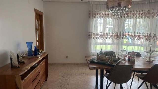 7 sypialnia Willa na sprzedaż w Callosa de Segura z basenem garażem - 569 000 € (Ref: 9861896)