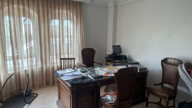 7 sypialnia Willa na sprzedaż w Callosa de Segura z basenem garażem - 569 000 € (Ref: 9861896)
