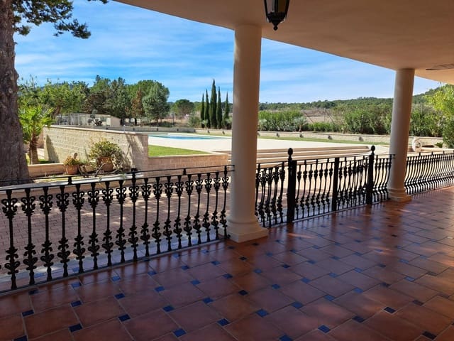 6 quarto Quinta/Casa Rural para venda em Salinas com piscina garagem - 1 000 000 € (Ref: 9873532)