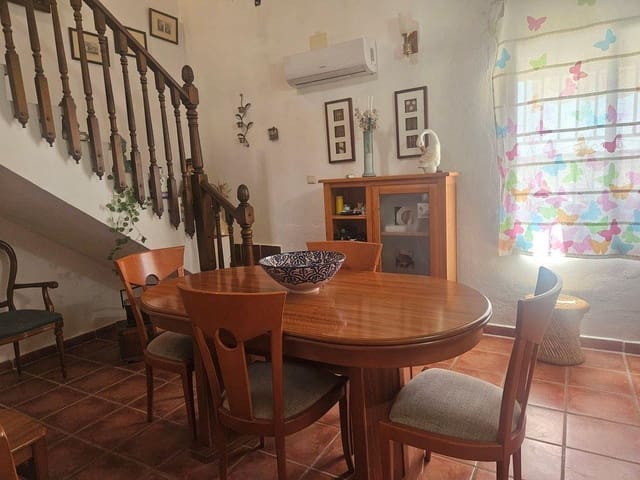 3 chambre Finca/Maison de Campagne à vendre à Dolores avec piscine - 210 000 € (Ref: 9873533)