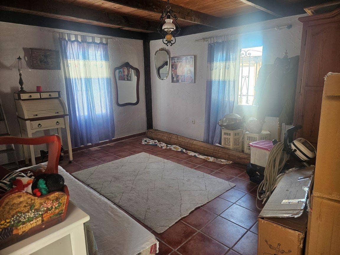 3 chambre Finca/Maison de Campagne à vendre à Dolores avec piscine - 210 000 € (Ref: 9873533)