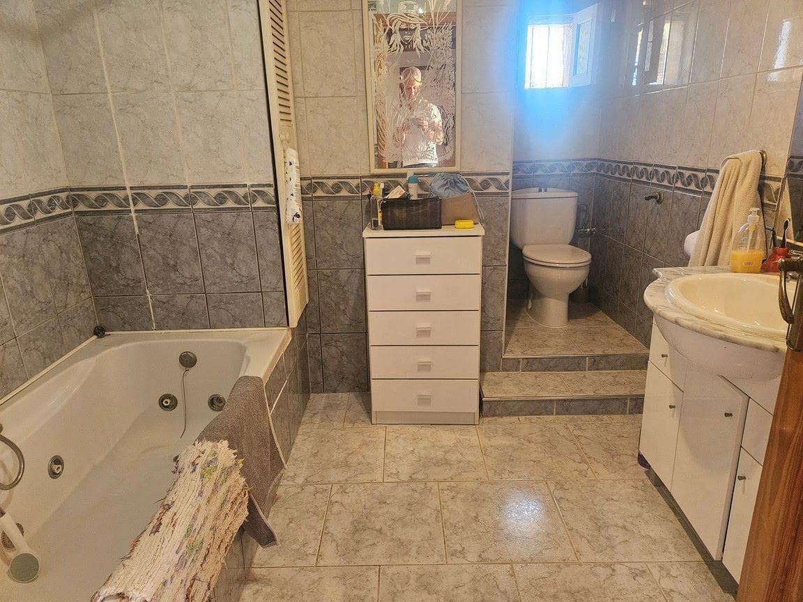 3 chambre Finca/Maison de Campagne à vendre à Dolores avec piscine - 210 000 € (Ref: 9873533)