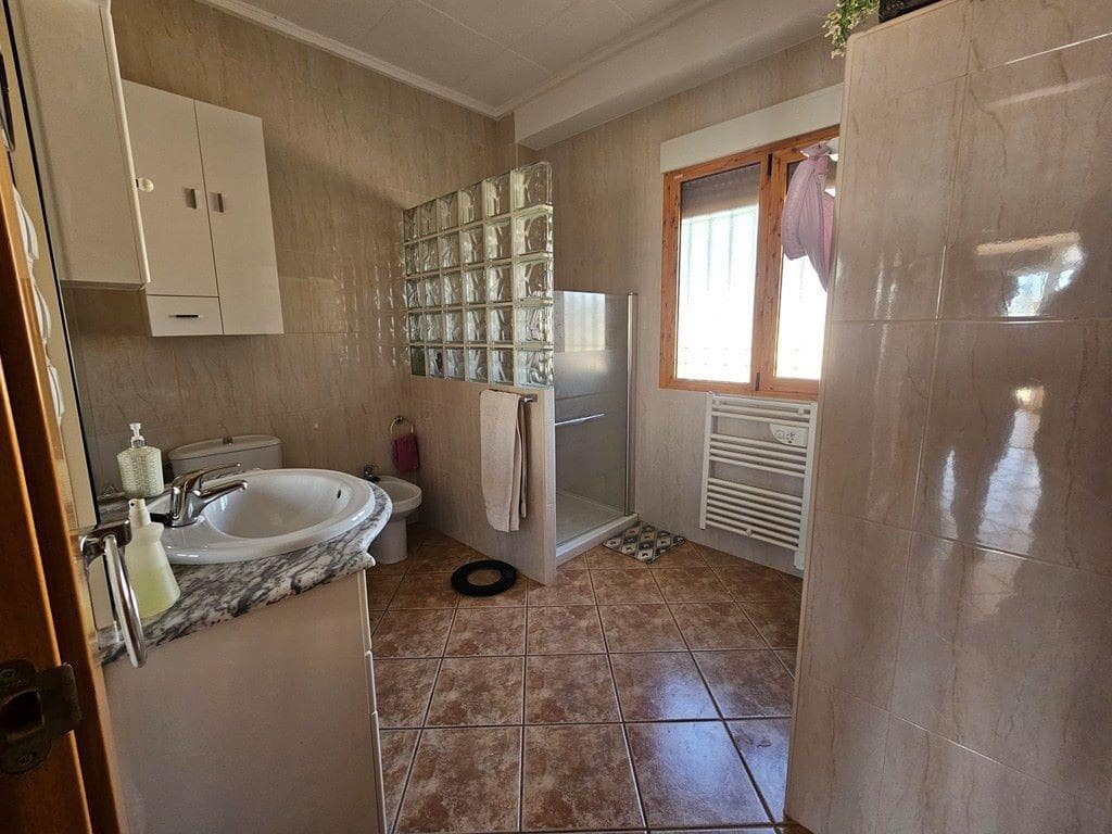 4 sovrum Finca/Hus på landet till salu i Monforte del Cid med pool - 319 000 € (Ref: 9876471)