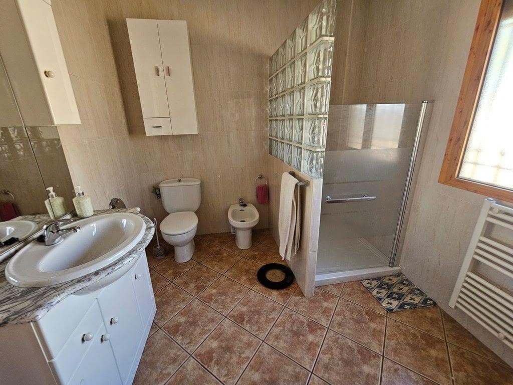 4 sovrum Finca/Hus på landet till salu i Monforte del Cid med pool - 319 000 € (Ref: 9876471)
