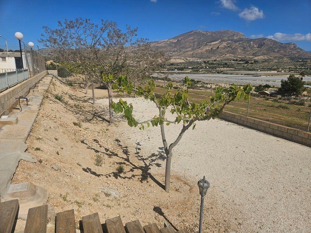 4 sovrum Finca/Hus på landet till salu i Monforte del Cid med pool - 319 000 € (Ref: 9876471)
