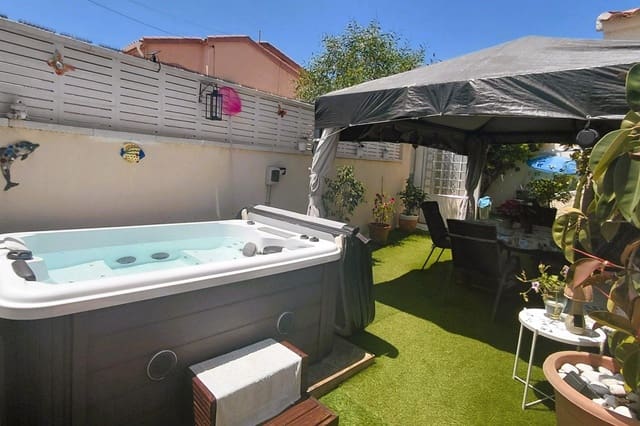 3 Zimmer Villa zu verkaufen in San Fulgencio mit Garage - 245.000 € (Ref: 9881968)