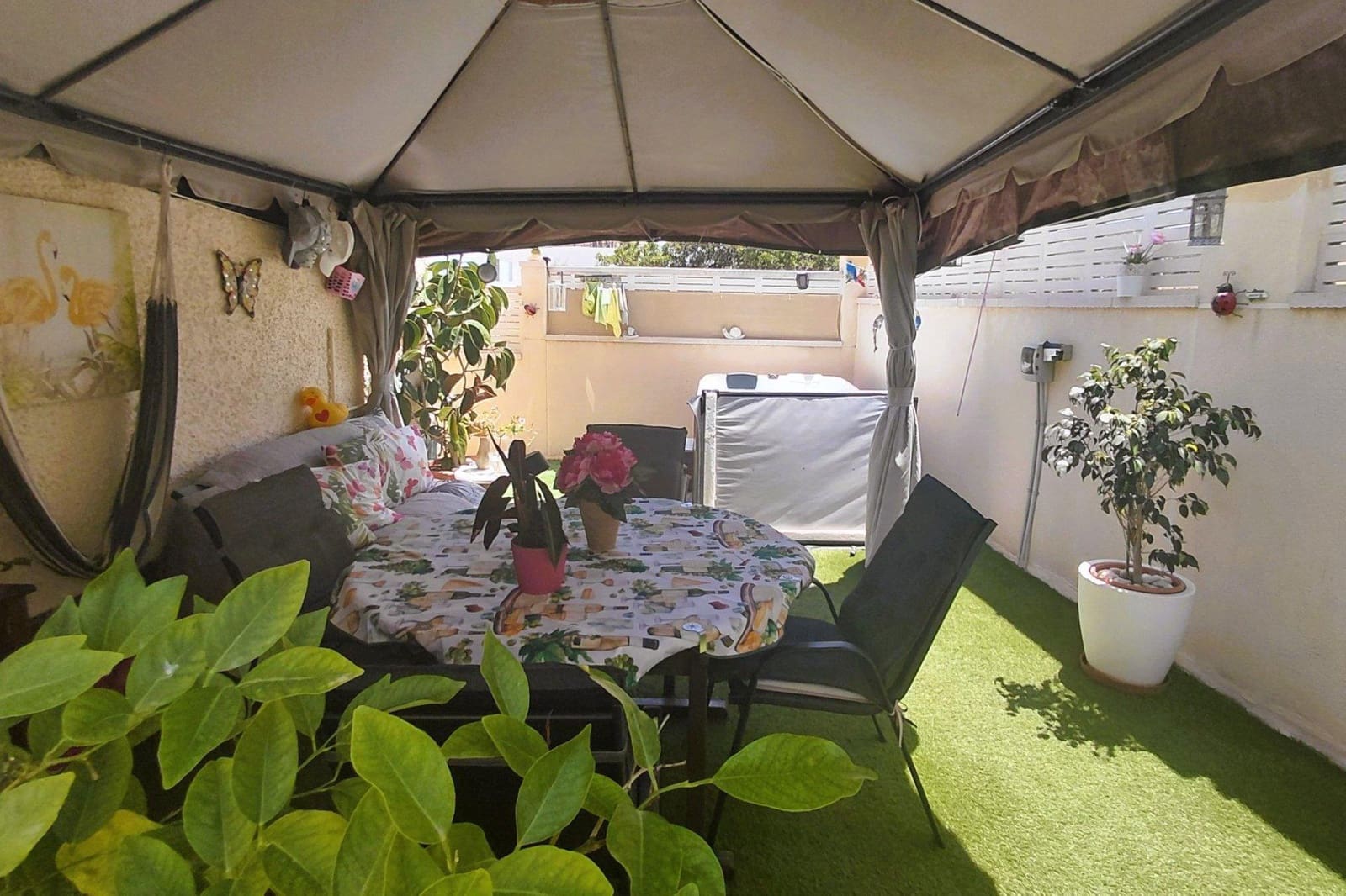 3 Zimmer Villa zu verkaufen in San Fulgencio mit Garage - 245.000 € (Ref: 9881968)