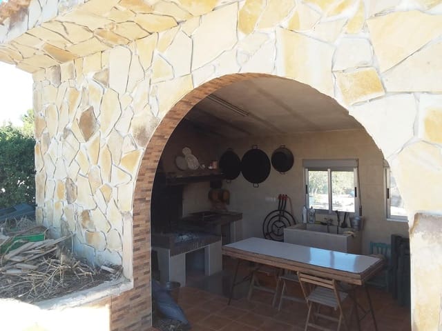 4 slaapkamer Finca/Landhuis te koop in Crevillente / Crevillent met zwembad - € 289.000 (Ref: 9975466)