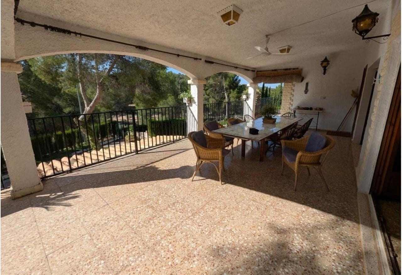 Finca/Casa Rural de 4 habitaciones en Sax en venta con piscina garaje - 349.000 € (Ref: 9975467)